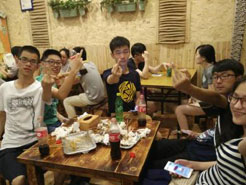 新兴镇烧烤加盟,学烧烤技术,开烧烤店多少钱疯狂烤翅加盟